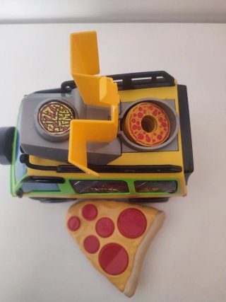 Tortugas Ninja Camión RC lanza pizzas.