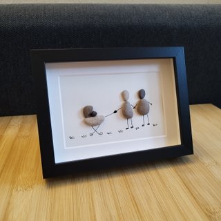 Cuadro Pareja y Bebé Piedras 20x15 Ikea