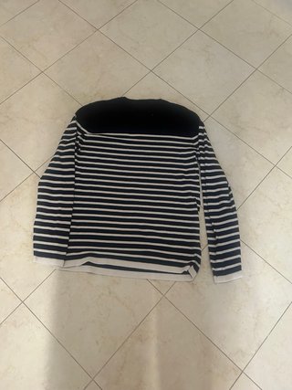 Maglione a righe blu e bianche Produkt