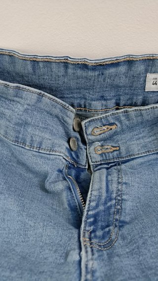 Pantalón vaquero azul