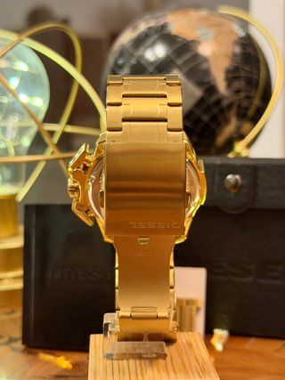 Reloj Diesel DZ4377 Dorado