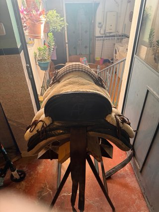 Montura vaquera centeno de Acosta 600€