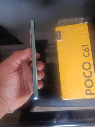 POCO  xiomii C61