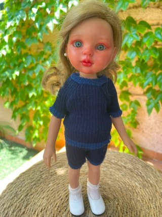 Muñeca Paola Reina customizada