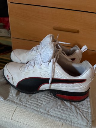 Tenis Puma Blanco/Negro/Rojo Talla 42