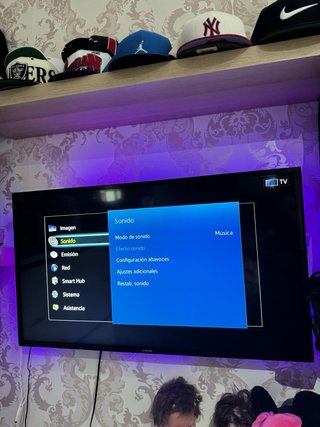 Samsung TV 40 con luz LED trasera