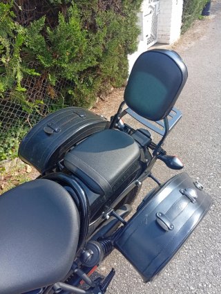 Honda CMX500 Rebel Negra
