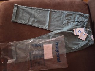 Pantalón niño/a 5 años verde