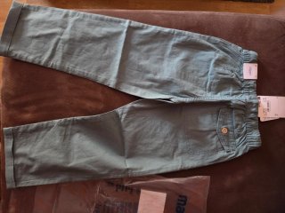 Pantalón niño/a 5 años verde