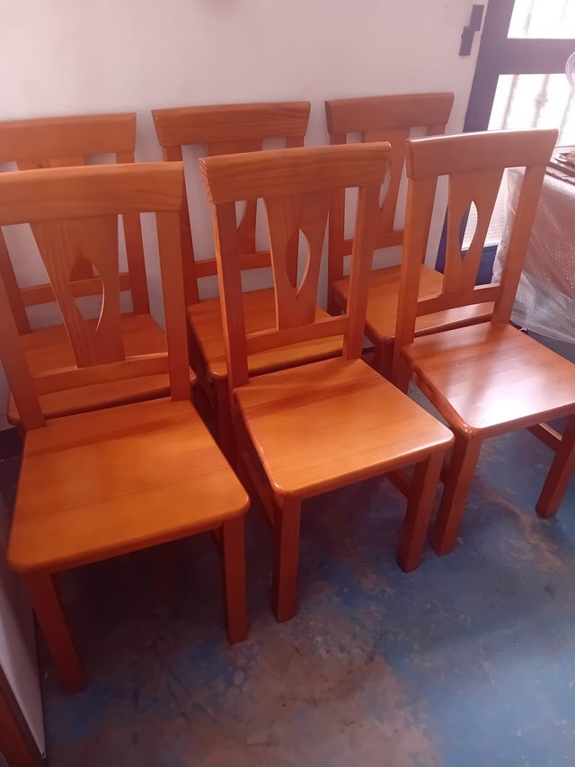 6 SILLAS DE MADERA COMO NUEVAS 60 EUROS, CARTAGENA