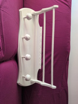 Appendiabiti vintage in legno bianco