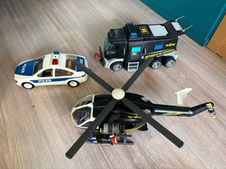 Playmobil Kit Policía con Perro y Accesorios