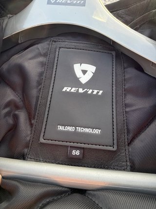 Chaqueta de cuero para moto Revit