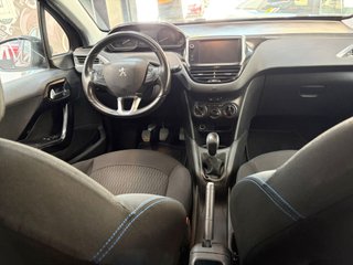 Peugeot 208 5P STYLE 1.2L PureTech 60KW (82CV)