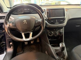 Peugeot 208 5P STYLE 1.2L PureTech 60KW (82CV)