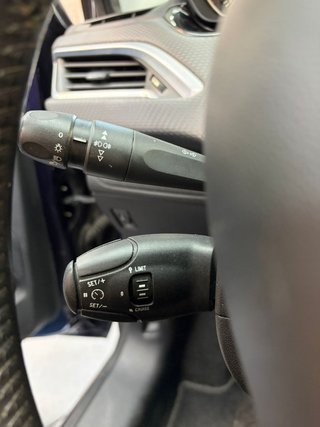 Peugeot 208 5P STYLE 1.2L PureTech 60KW (82CV)
