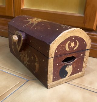 Grande caja en madera pintada a mano