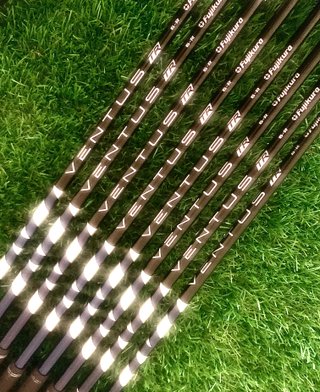Golf set 14 palos TAYLORMADE Qi10 Grafito