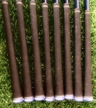 Golf set 14 palos TAYLORMADE Qi10 Grafito