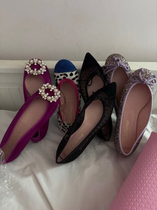 Pretty Ballerinas manoletinas moradas y multicolor