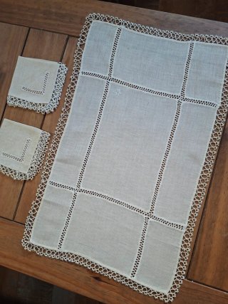 Mantel de té  años 20/30