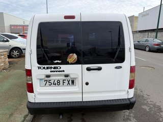 Se vende Furgoneta Ford Tourneo Connect