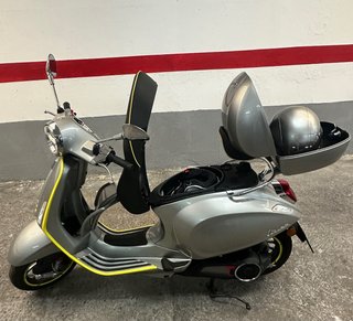 Se Vende Vespa eléctrica 3.6 averiada-para reparar