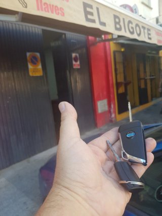 Vendo llave ya sincronizada en tu coche desde 30€