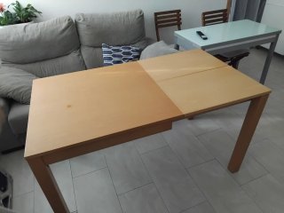 Mesa extensible de madera