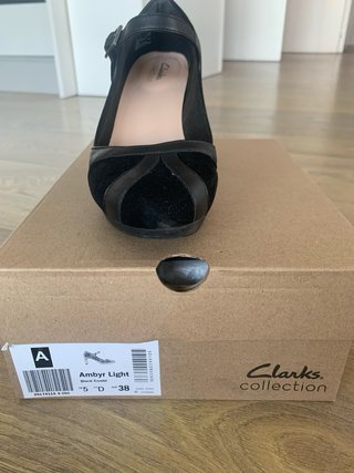 Zapatos Clarks Ambyr Light Negros