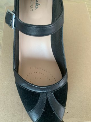 Zapatos Clarks Ambyr Light Negros