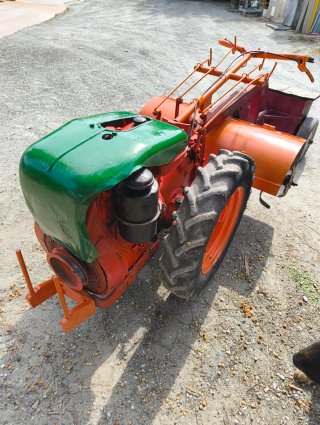 TRACTOR PASCUALI