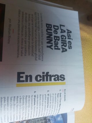 Revista de El Pais: EL MUNDO DE BAD BUNNY