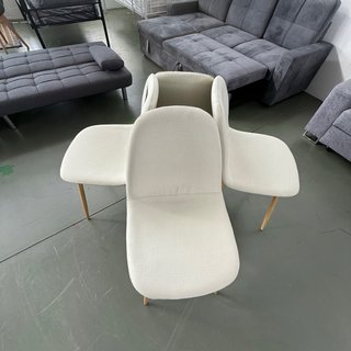 Sillas de comedor beige