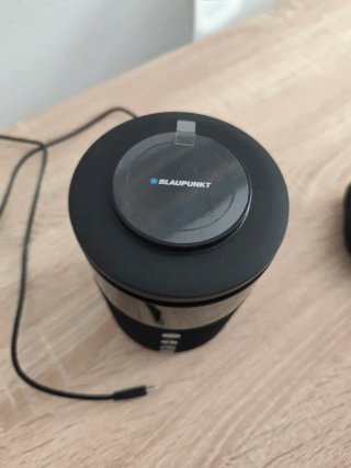 Altavoz Blaupunkt 4 en 1 Cargador Inalámbrico