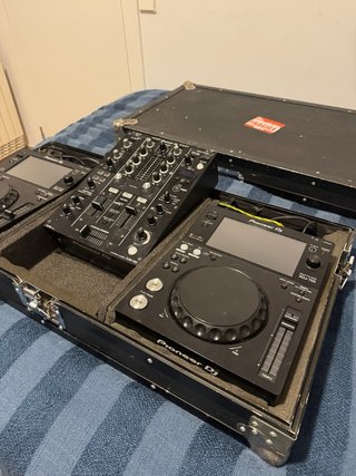 Remato Pioneer CDJ 700 + Mixer DJM 450 + Maleta