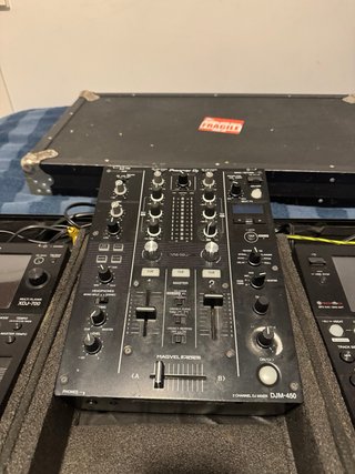 Remato Pioneer CDJ 700 + Mixer DJM 450 + Maleta