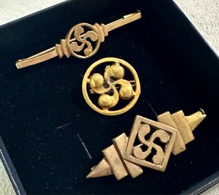 Lauburus, Gudaris Vascos, 3 Emblemas.