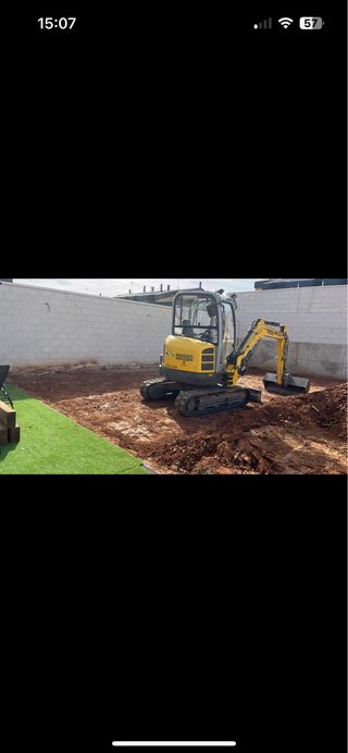 Trabajos con mini excavadora