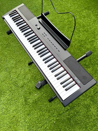 Piano Thomann SP-120, 76 tasti. Piano elettronico