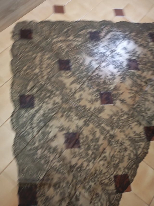Mantilla Francesa Tres Picos Negra
