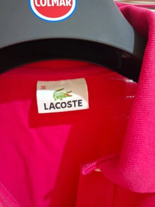 Polo Lacoste donna senza maniche rosa