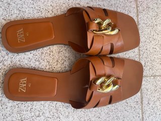Sandalias Zara Talla 41 Cadena Dorada
