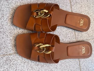 Sandalias Zara Talla 41 Cadena Dorada