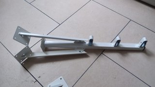 KIT DE TENDEDERO DE PARED EXTERIOR SIN USAR. 25€.