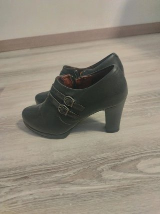 Zapatos pitillos