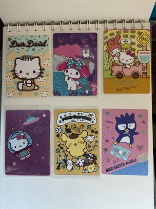 Cartas coleccionables Hello Kitty y amigos Panini