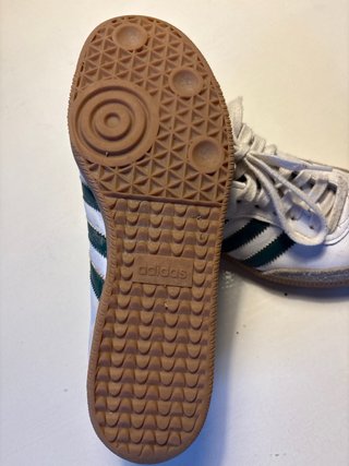 Zapatillas Adidas Blancas y Verdes