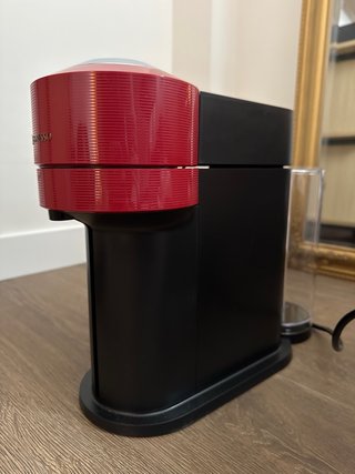 Cafetera Nespresso Vertuo Next Roja NUEVA