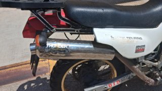 Honda Transalp 600 con tren delantero KTM adaptado